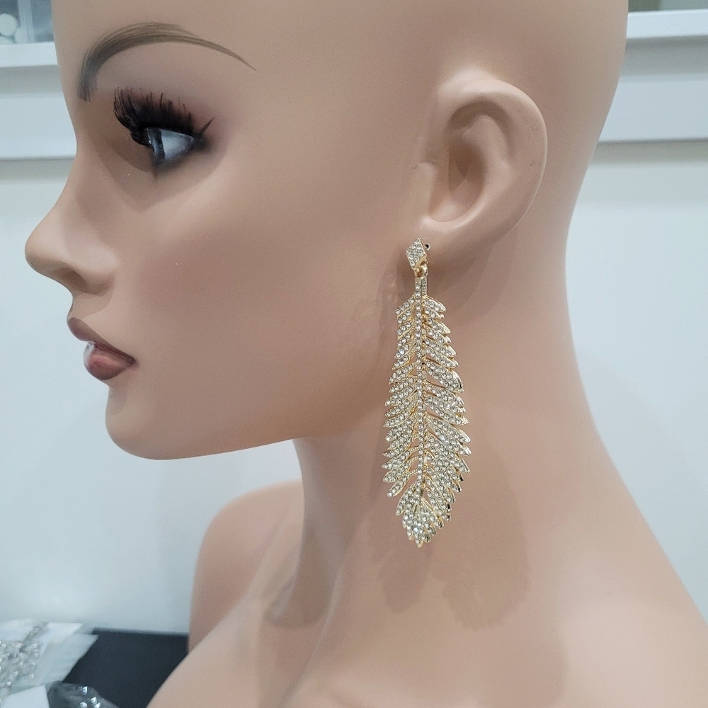Brand New Gold Tone Leaf Rhinestone Dangle Long Earrings